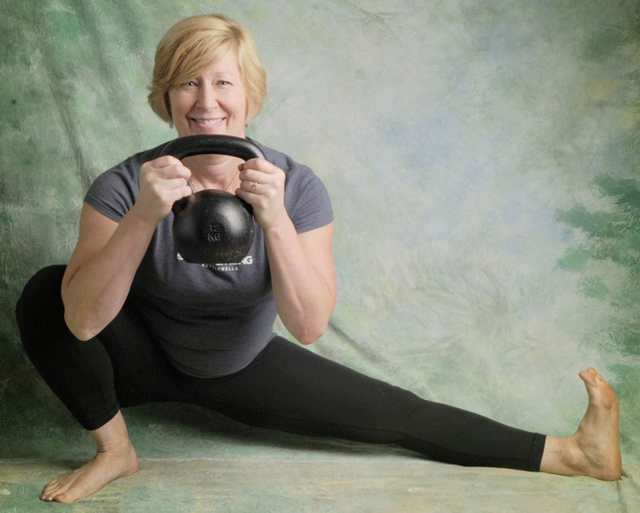 Lori Crock Kettlebell cossack squat